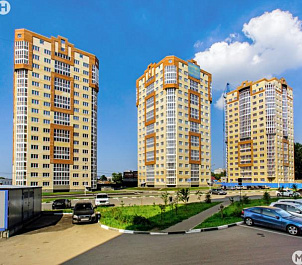 На Андрианова